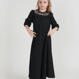 Girls Seersucker Robe With Embroidery